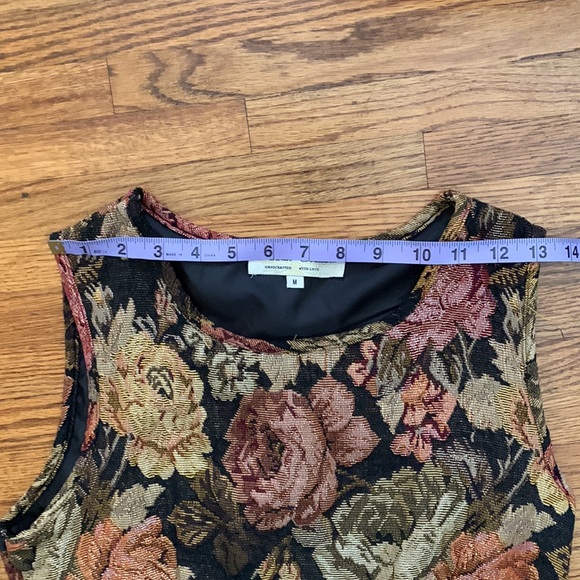 Autumn inspired tapestry dress - Picture 4 of 8